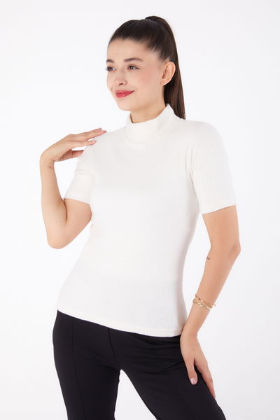 Düz Yarım Balıkçı Yaka Kadın Ekru Kısa Kollu Bluz - 26315 