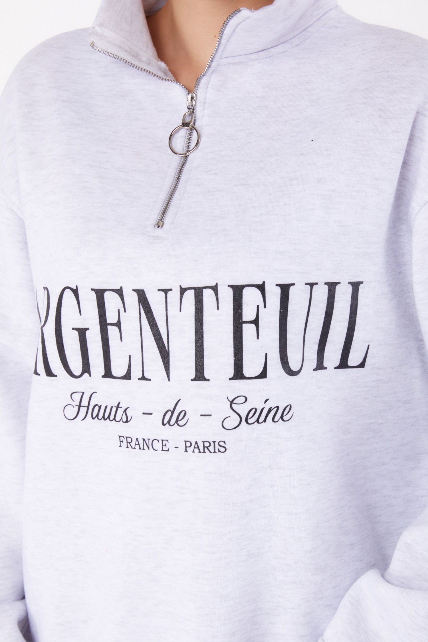 Düz Yarım Balıkçı Yaka Kadın Gri Fermuarlı Baskılı Sweatshirt - 26384 - 5