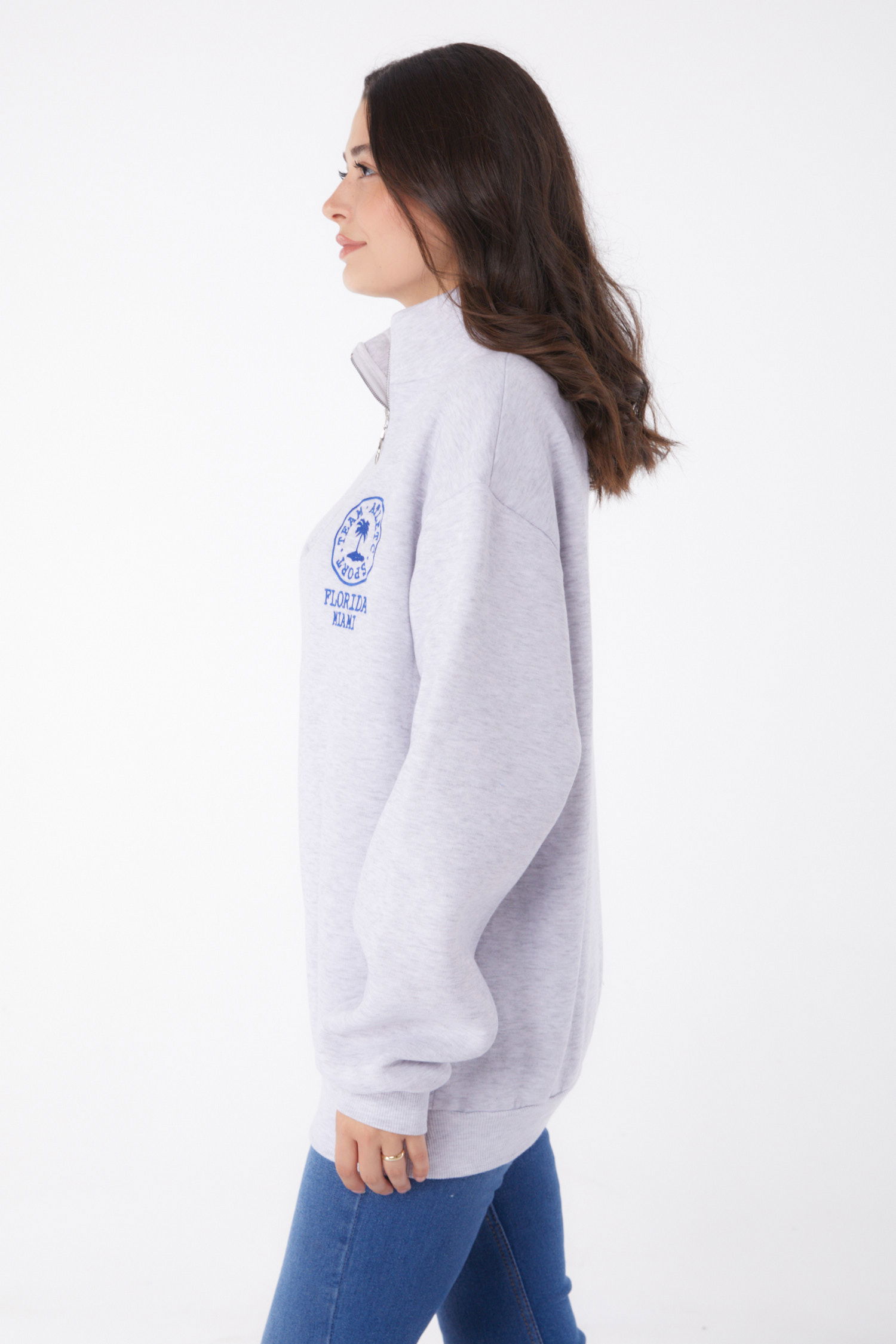 Düz Yarım Balıkçı Yaka Kadın Gri Nakışlı Sweatshirt - 26050 - 3