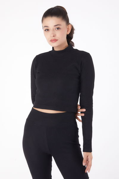 Düz Yarım Balıkçı Yaka Kadın Siyah Crop Takım - 26213 