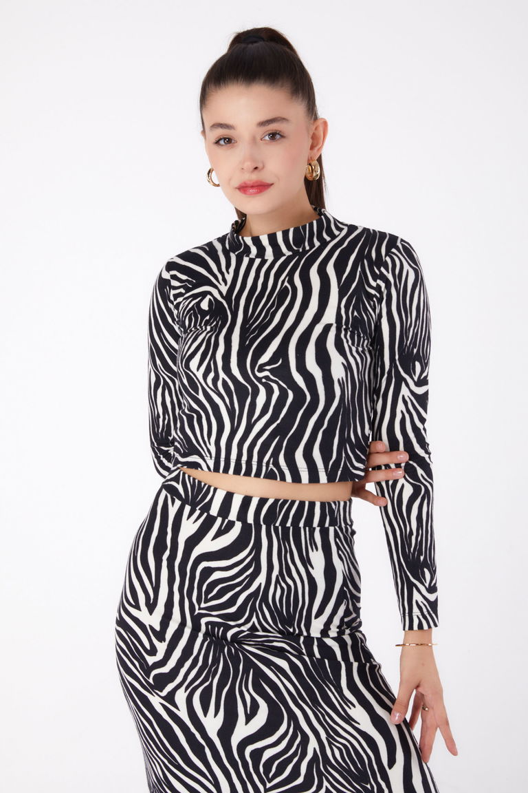 Desenli Crop Siyah - 26317 - TOFİSA