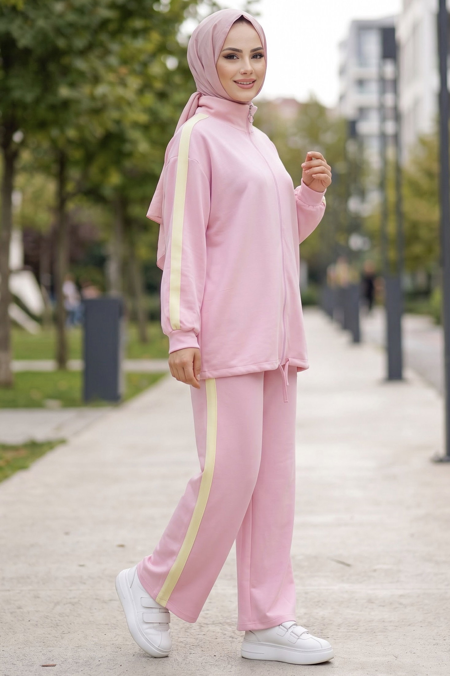 Eteği Tünel Bağcık Detaylı Oysh Modal Takım Pembe - 29161-PEMBE - 1