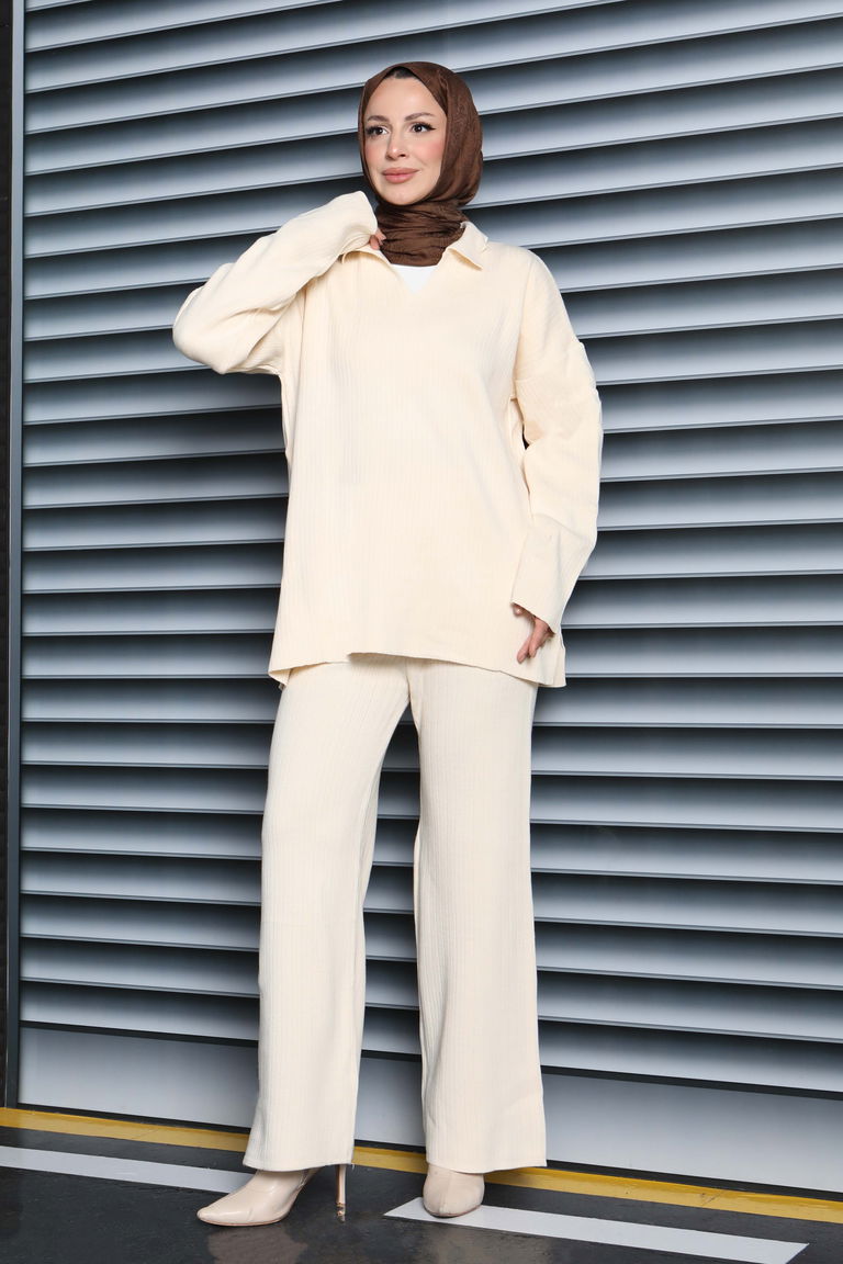 Fitilli Yanları Yırtmaçlı Triko Takım - 27923-KREM - TOFİSA