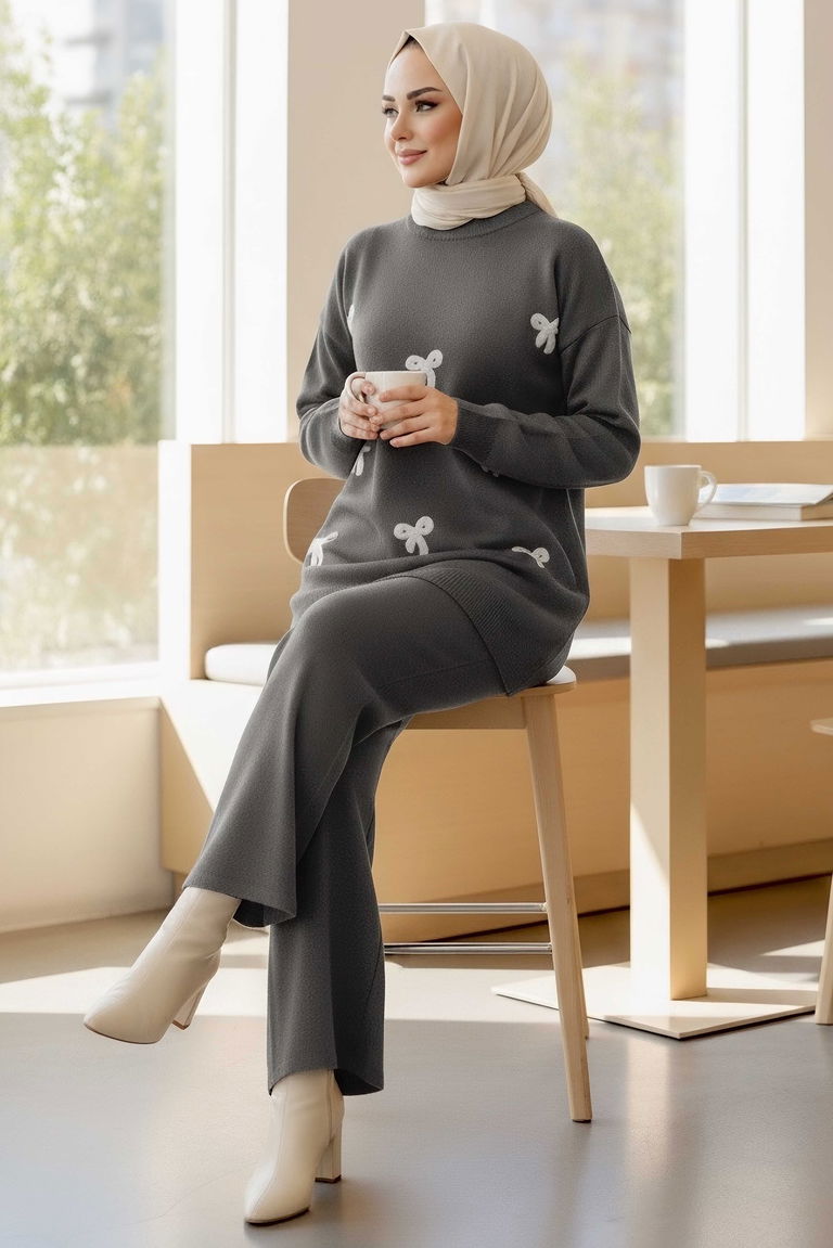 Fiyonklu Nakışlı İkili Triko Takım - 28032-ANTRASIT - TOFİSA