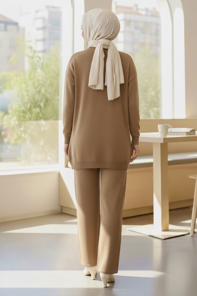 Fiyonklu Nakışlı İkili Triko Takım - 28032-VIZON - TOFİSA