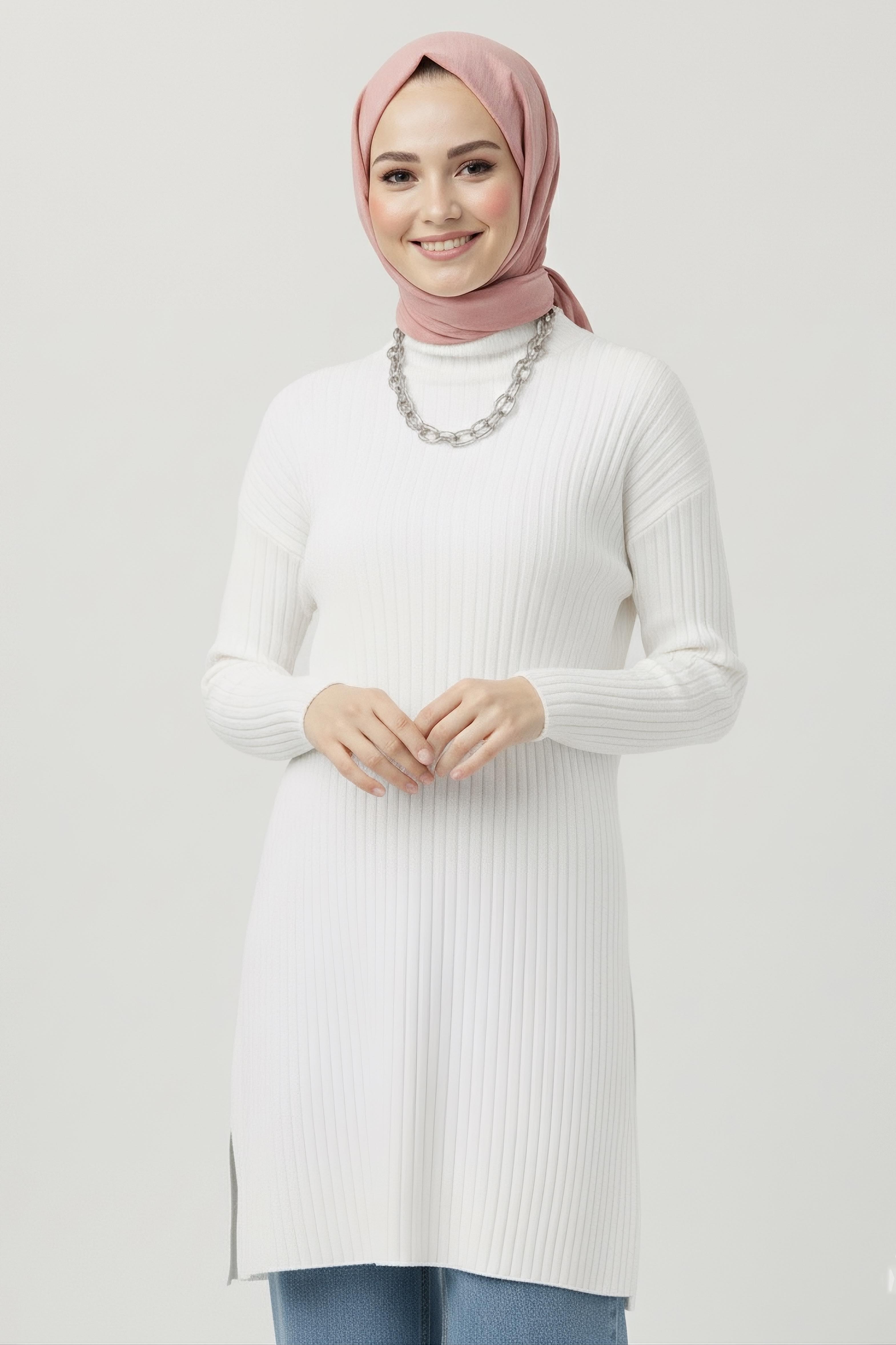 İnterlok Yırtmaçlı Tunik - 27994-BEYAZ - 2