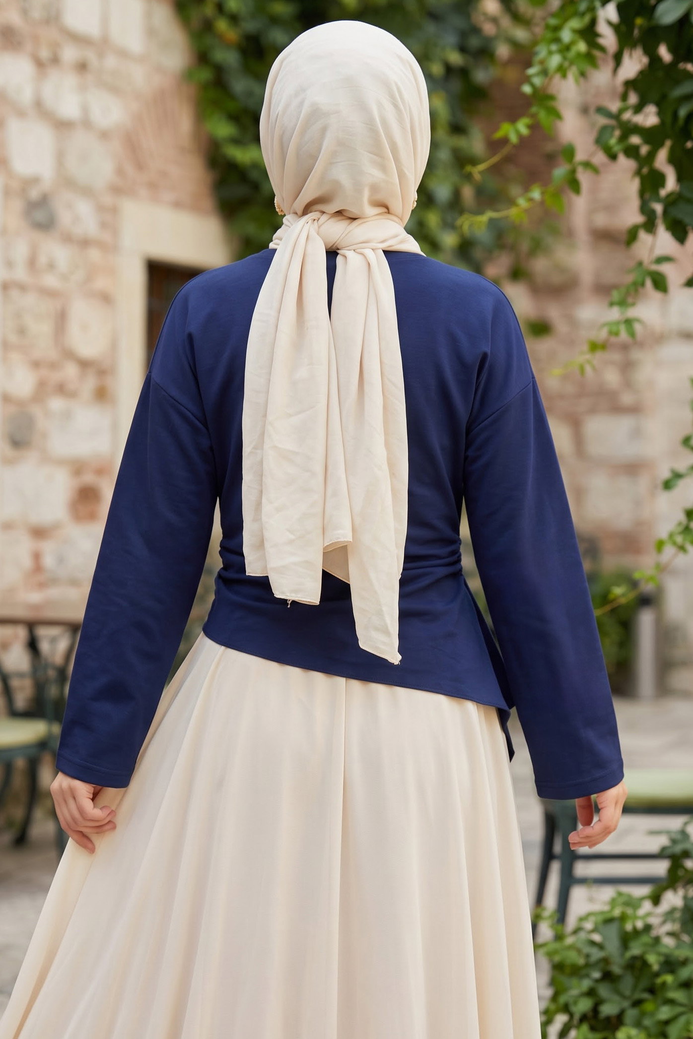 İspanyol Kollu Yanları Büzgülü Bluz Lacivert - 29155-LACIVERT - 3
