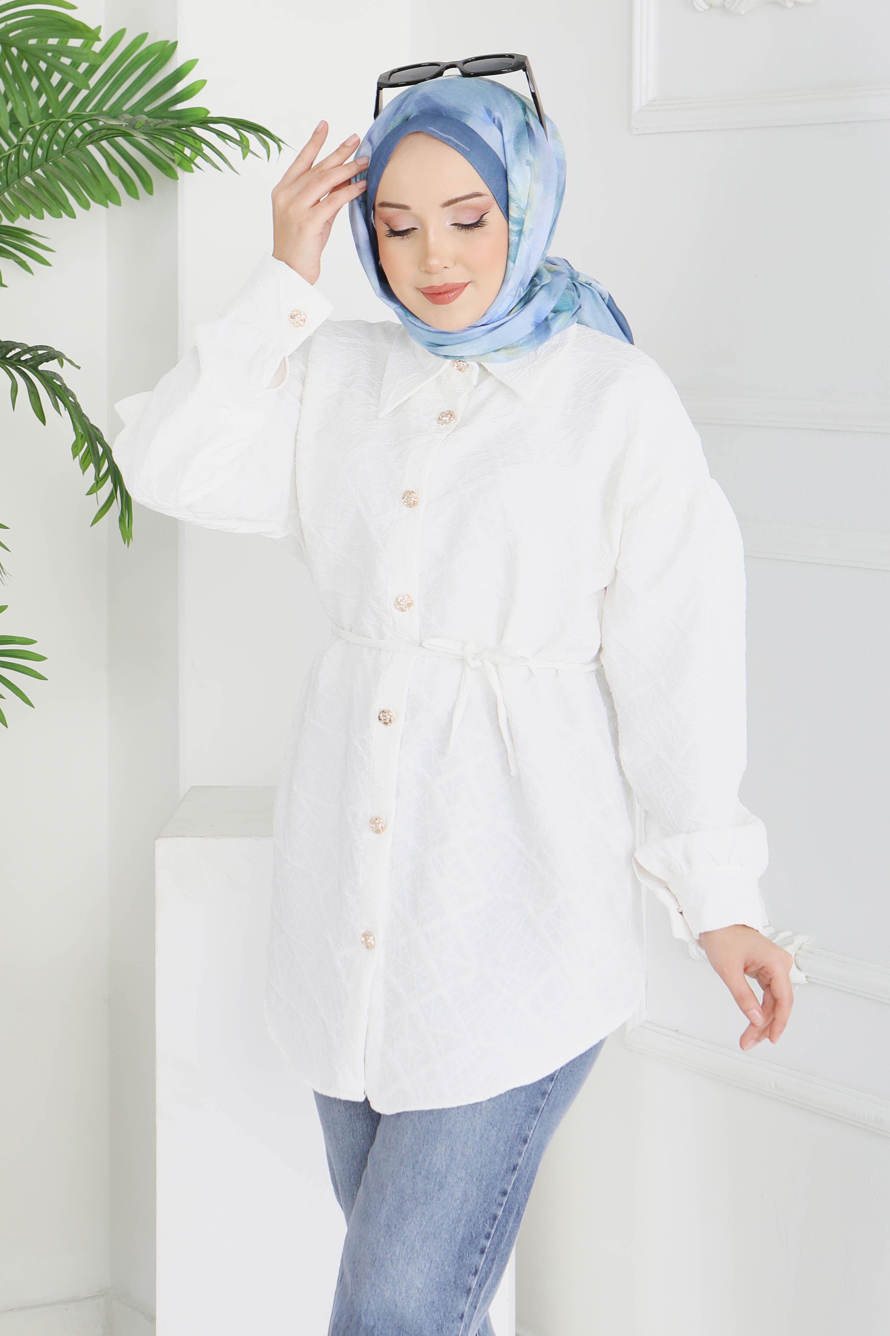 Kabartma Detaylı Düğmeli Tunikq - 28205-BEYAZ - 3