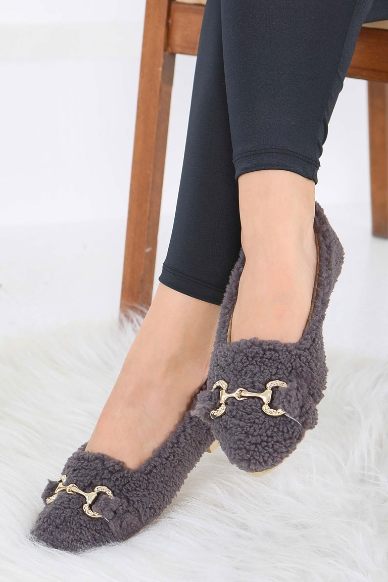 Kadın Antrasit Toka Detaylı Peluş Babet - 27913-ANTRASIT - TOFİSA