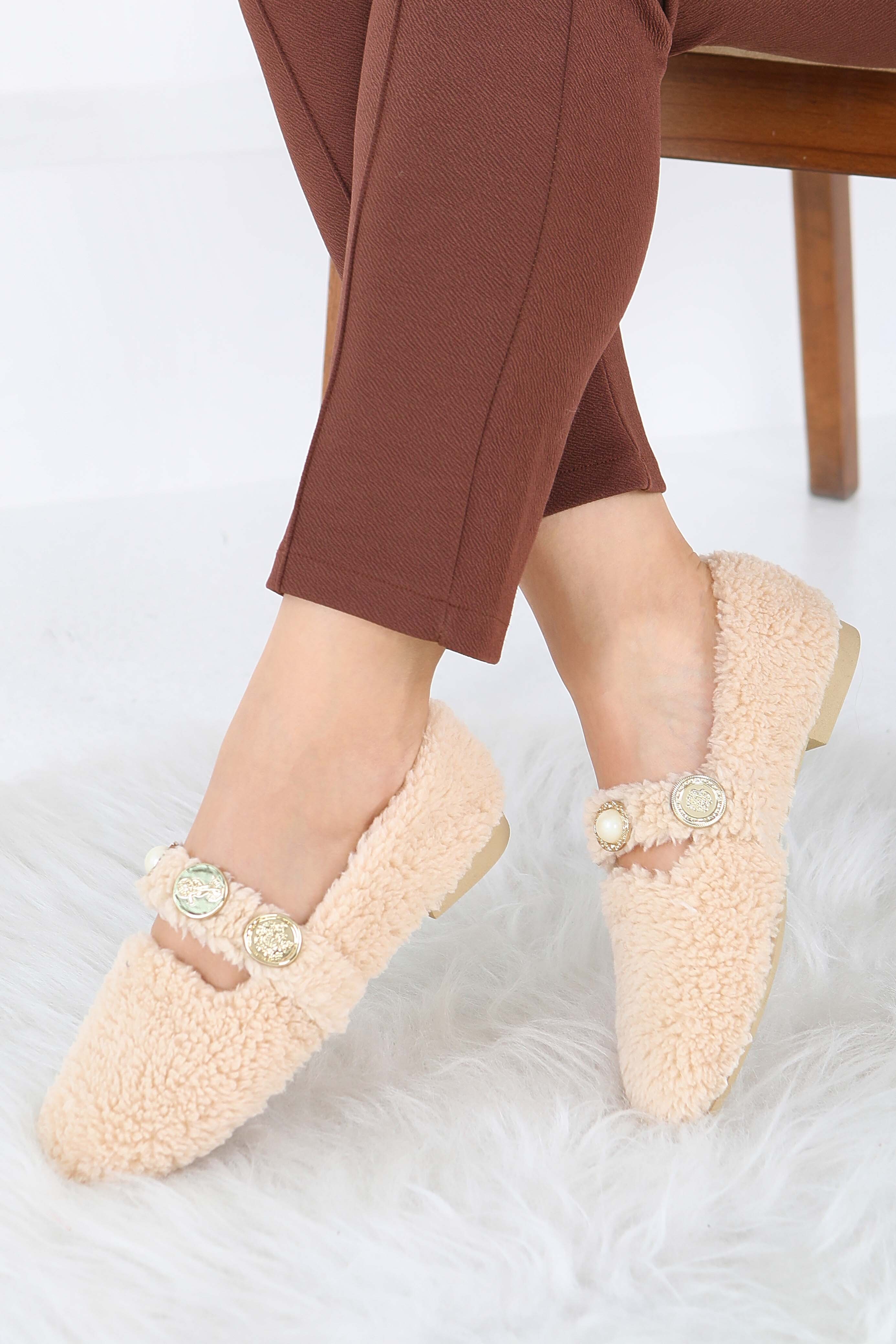 Kadın Bej İnci Ve Tuğra Detaylı Peluş Babet - 27911-BEJ - 1