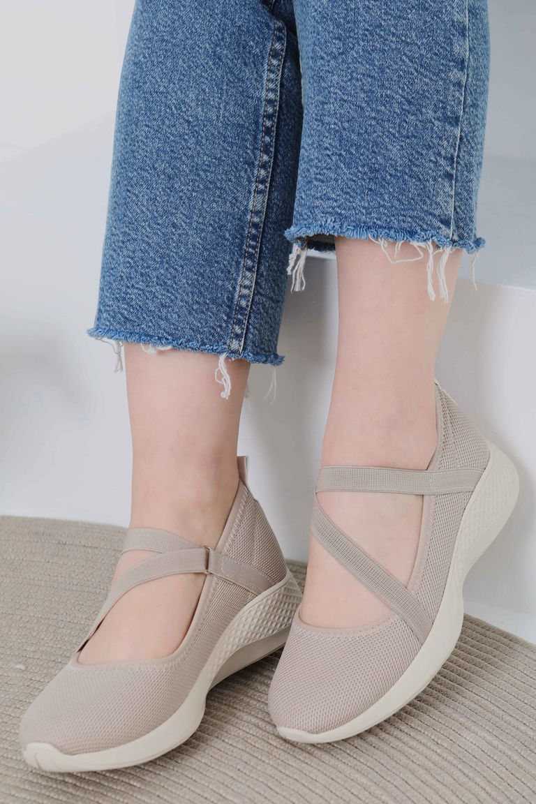 Kadın Bej Lastikli Ayakkabı - 27067 - TOFİSA