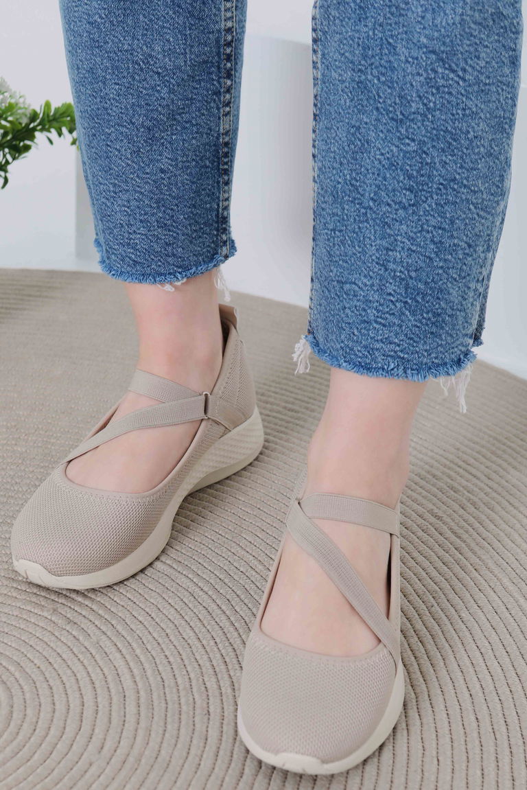 Kadın Bej Lastikli Ayakkabı - 27067 - TOFİSA