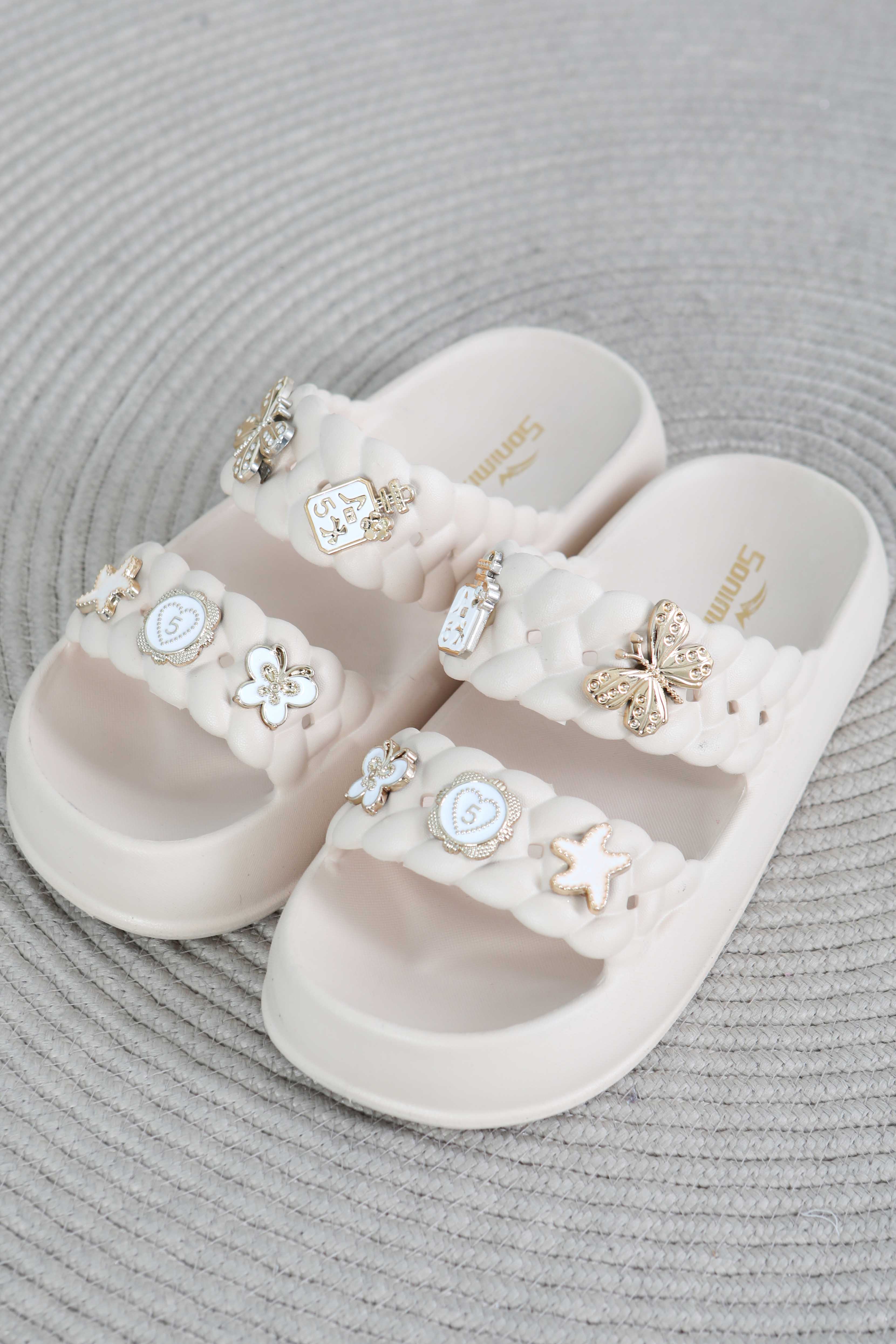 Kadın Bej Tokalı Terlik - 27417 - 4