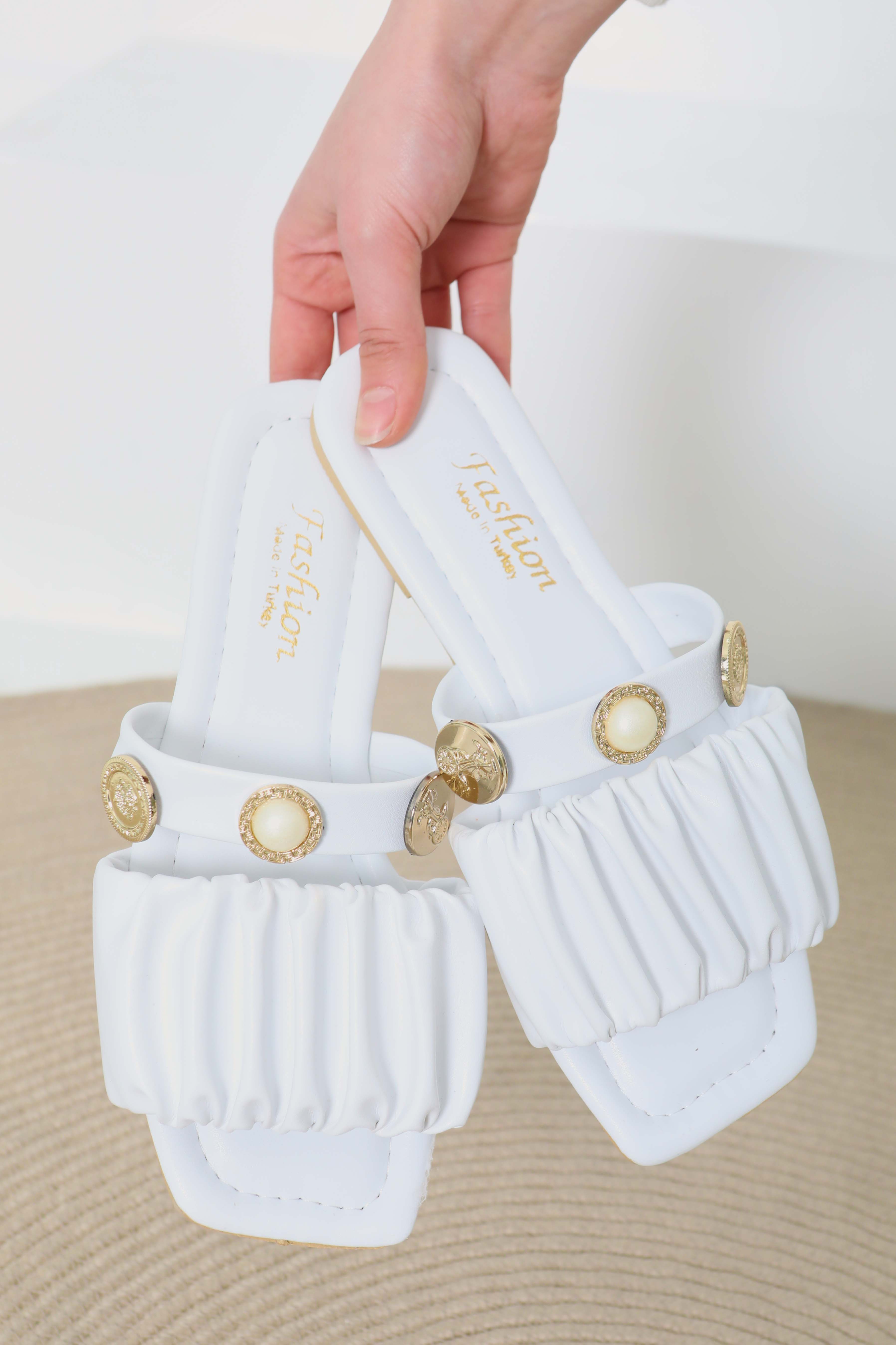 Kadın Beyaz Büzgülü İncili Terlik - 27110 - 6