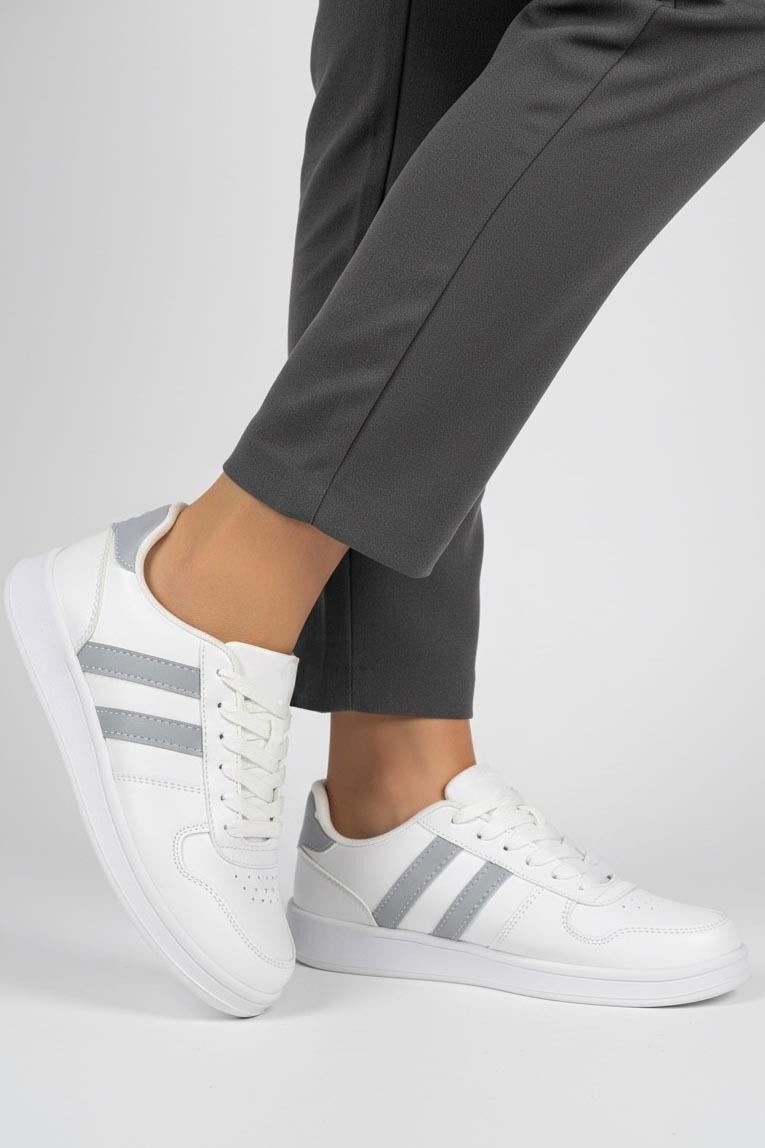 Kadın Beyaz Gri Çizgili Suni Deri Spor Ayakkabı - 27888-BEYAZ-GRI - TOFİSA