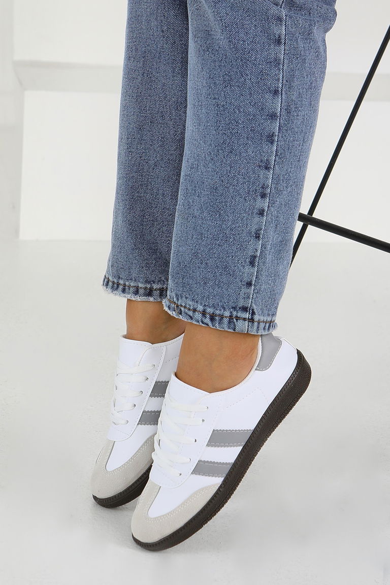 Kadın Beyaz Gri Suni Deri Spor Ayakkabı - 27702 - TOFİSA