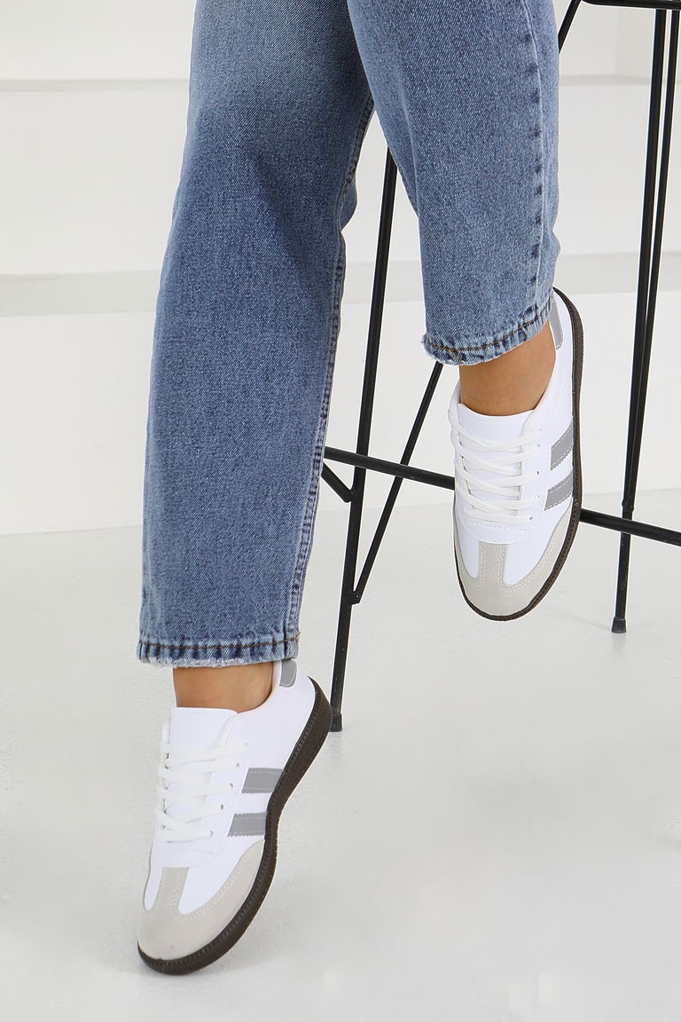 Kadın Beyaz Gri Suni Deri Spor Ayakkabı - 27702 - TOFİSA