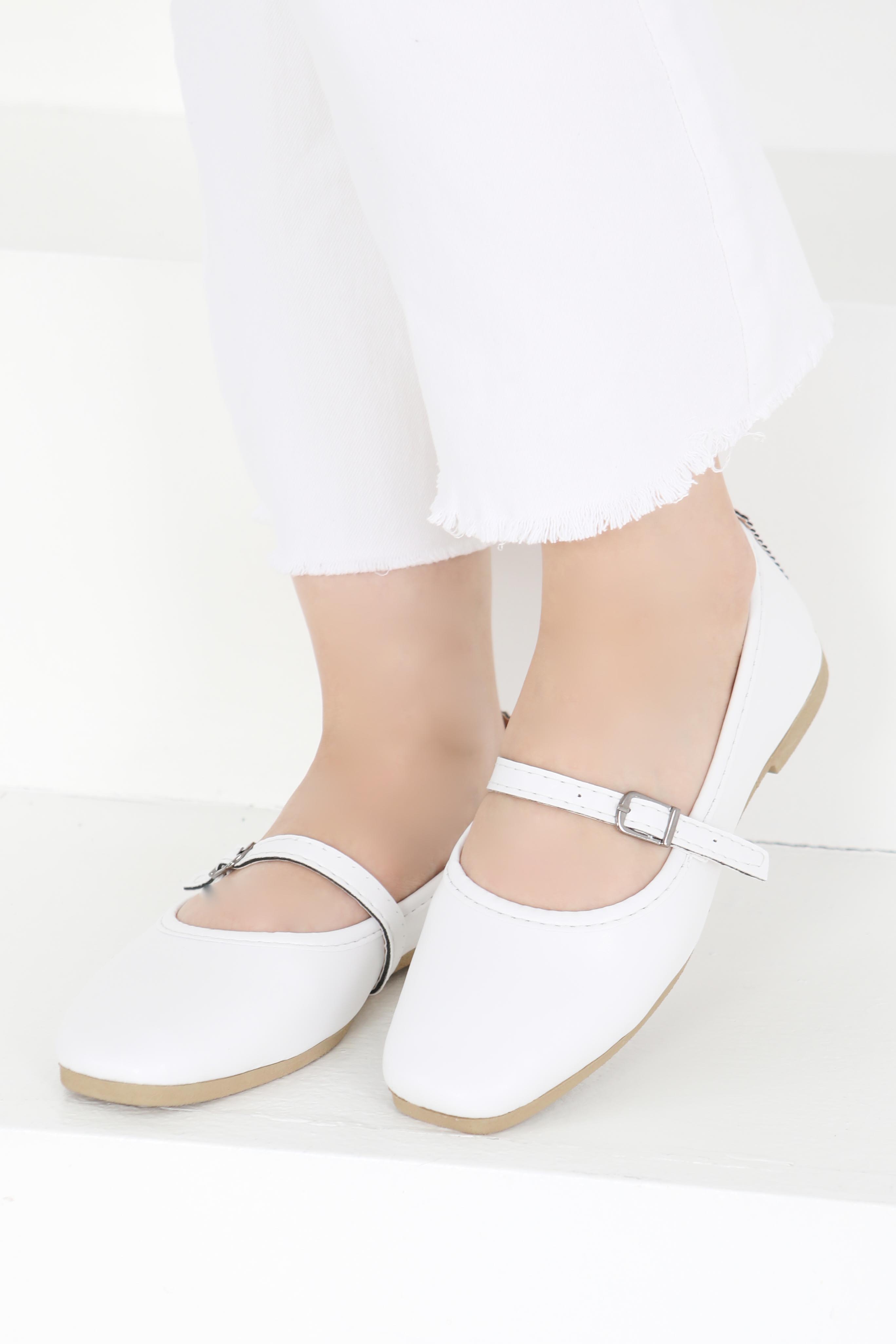 Kadın Beyaz Kemer Tokalı Babet - 27401 - 1