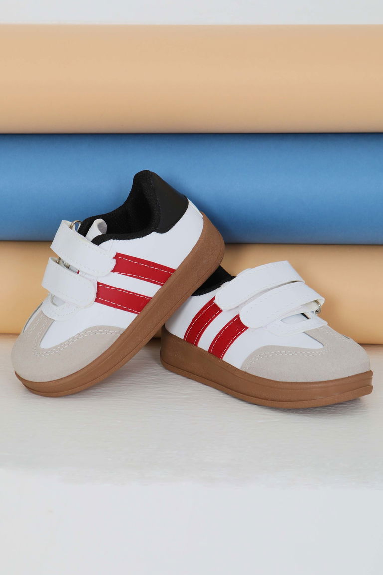 Kadın Beyaz Kirmizi Çocuk Süet Detaylı Ayakkabı - 27481 - TOFİSA