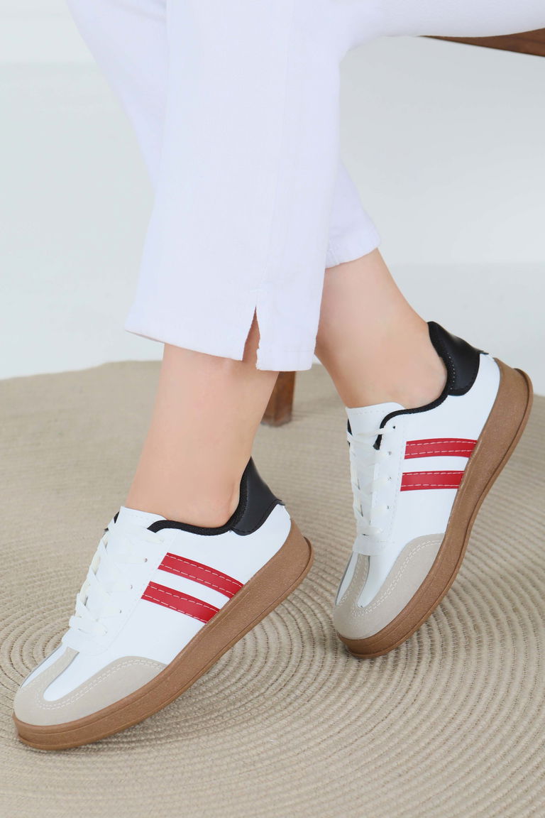 Kadın Beyaz Kirmizi Süet Detaylı Ayakkabı - 27480 - TOFİSA