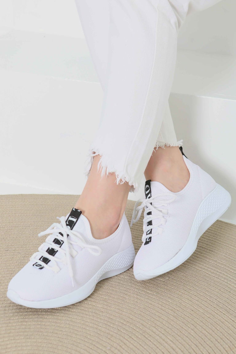 Kadın Beyaz Spor Ayakkabı - 27091 - TOFİSA