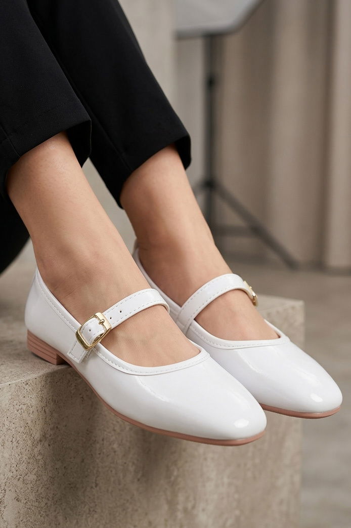 Kadın Beyaz Suni Deri Rugan Babet - 28337-BEYAZ - 2