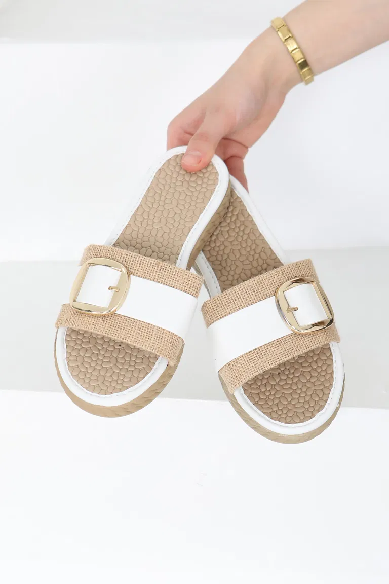 Kadın Beyaz Tokalı Terlik - 27265 - TOFİSA