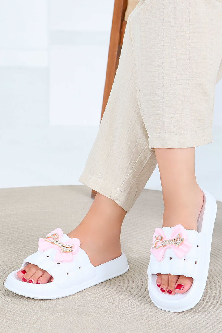 Kadın Beyaz Tokalı Terlik - 27564 - TOFİSA