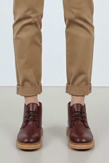 Kadın Bordo Bağcıklı Yarım Cilt Rugan Bot - 27907-BORDO - TOFİSA