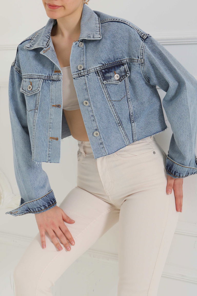 Kadın Çift Cepli Lazer Kesim Crop Kot Ceket Mavi - 26582 - TOFİSA