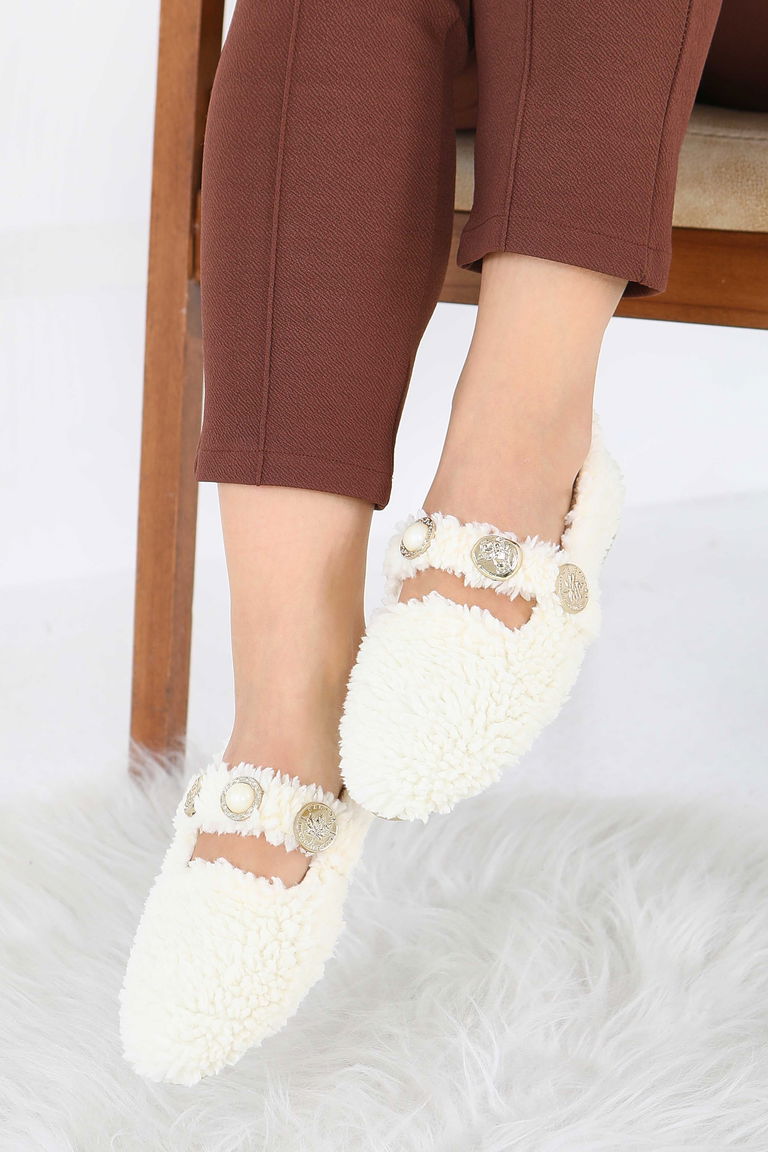 Kadın Ekru İnci Ve Tuğra Detaylı Peluş Babet - 27911-EKRU - TOFİSA