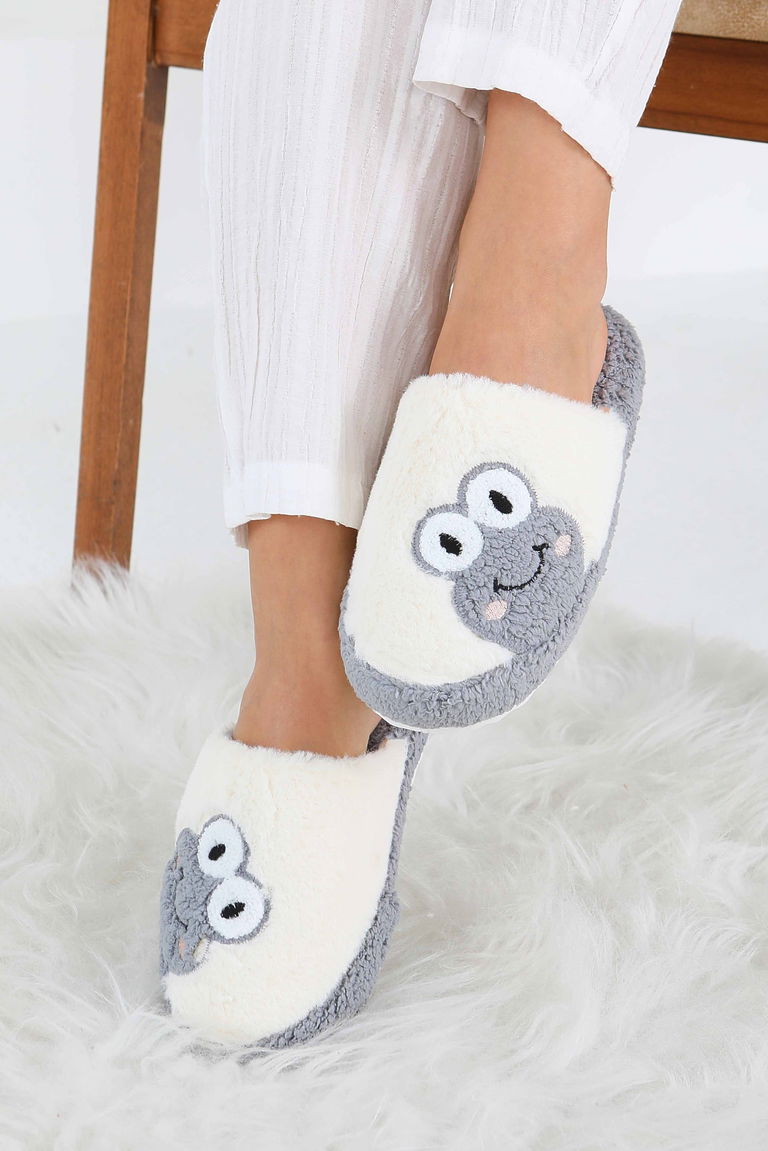 Kadın Gri Kurbağa İşlemeli Ev Terliği - 27779-GRI - TOFİSA