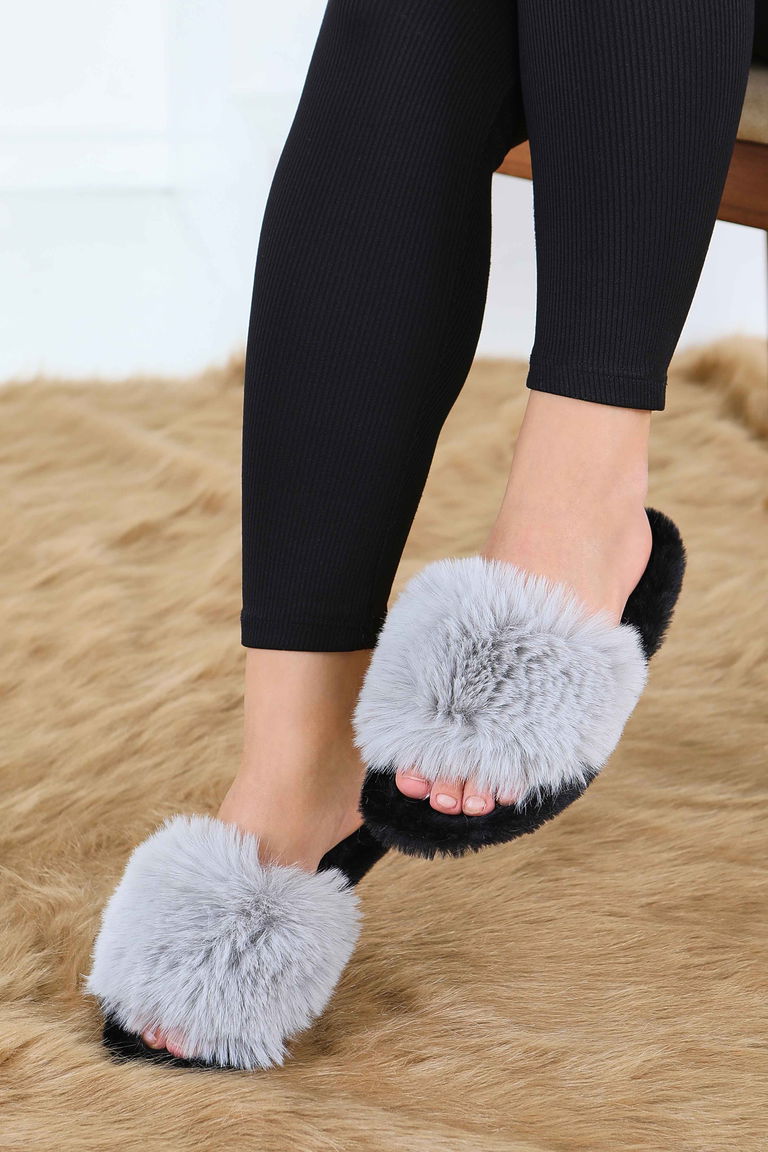 Kadın Gri Ponponlu Ev Terliği - 27782-GRI - TOFİSA