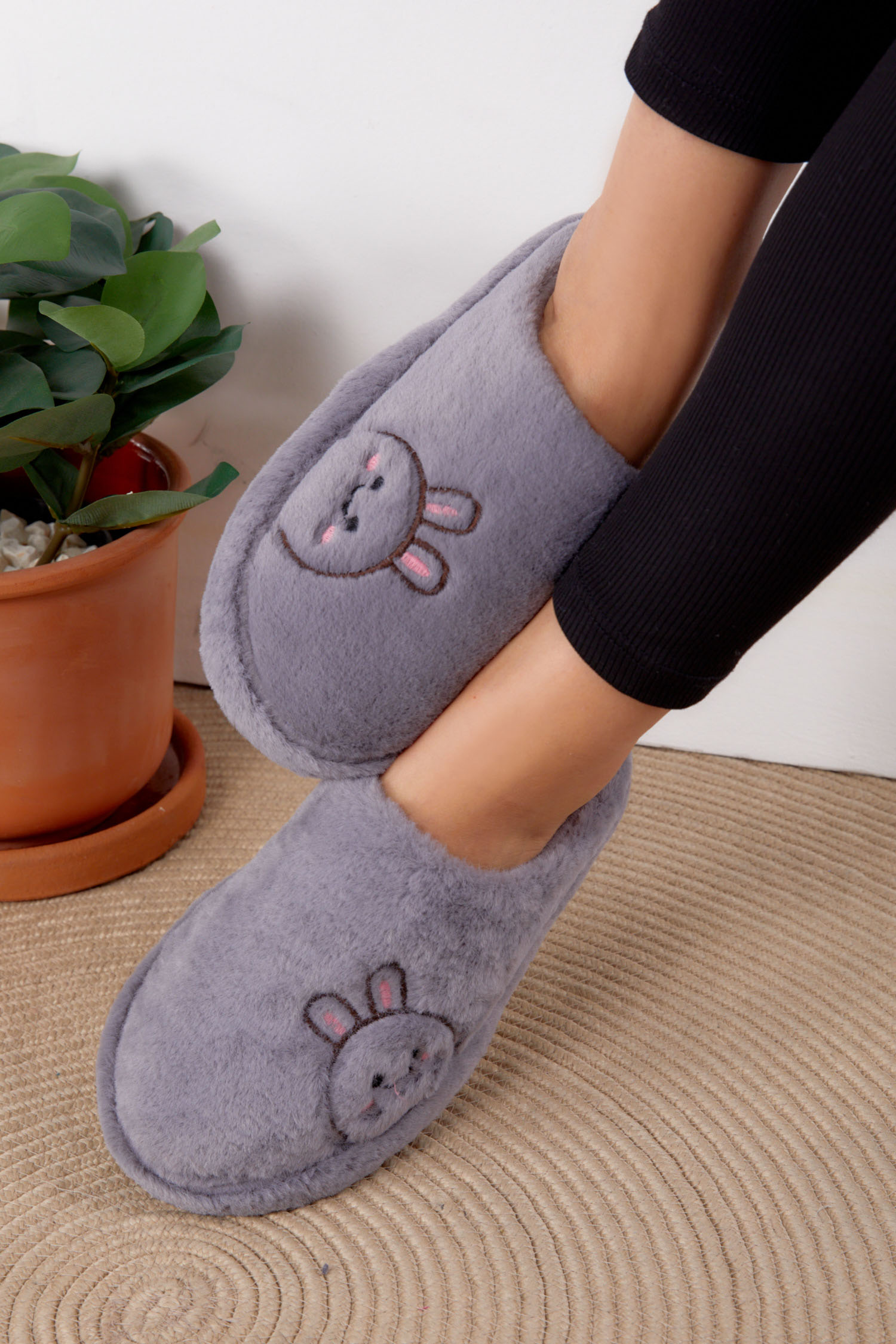 Kadın Gri Peluş Tavşanlı Ev Terliği - 26295 - 1