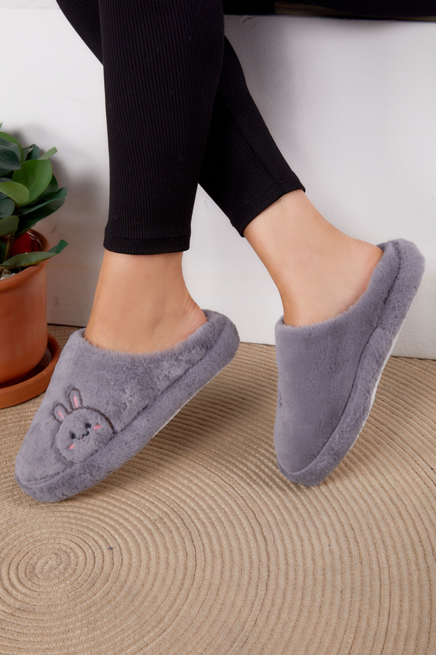 Kadın Gri Peluş Tavşanlı Ev Terliği - 26295 - 2