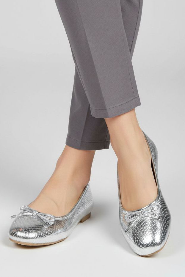 Kadın Gümüş Fiyonklu Parlak Babet - 28233-GUMUS - 1