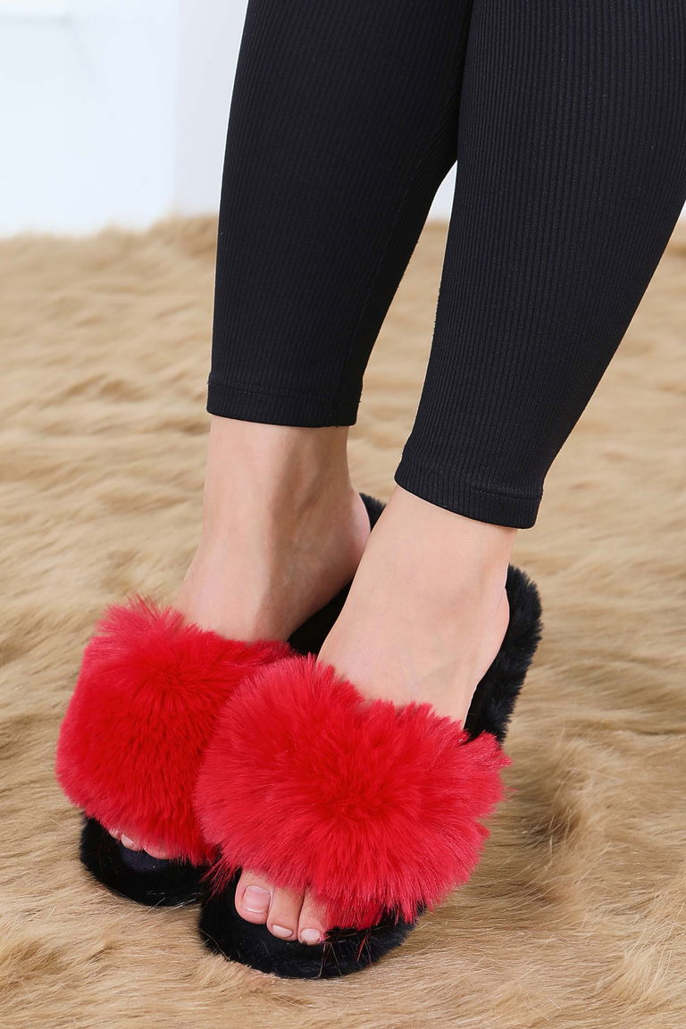 Kadın Kirmizi Ponponlu Ev Terliği - 27782-KIRMIZI - TOFİSA