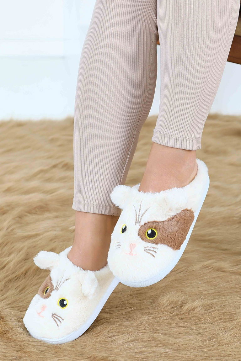 Kadın Krem Kedi İşleme Detaylı Ev Terliği - 27778-KREM - TOFİSA