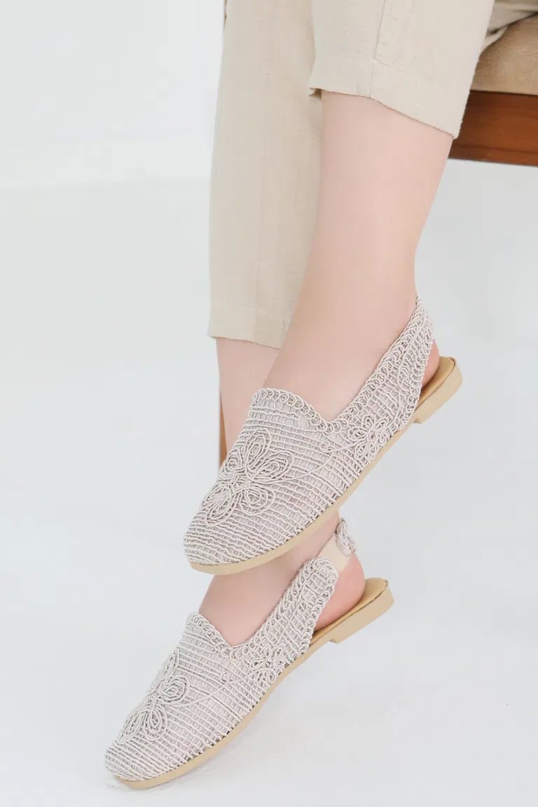 Kadın Krem Nakış Hasırlı Sandalet - 27482 - TOFİSA