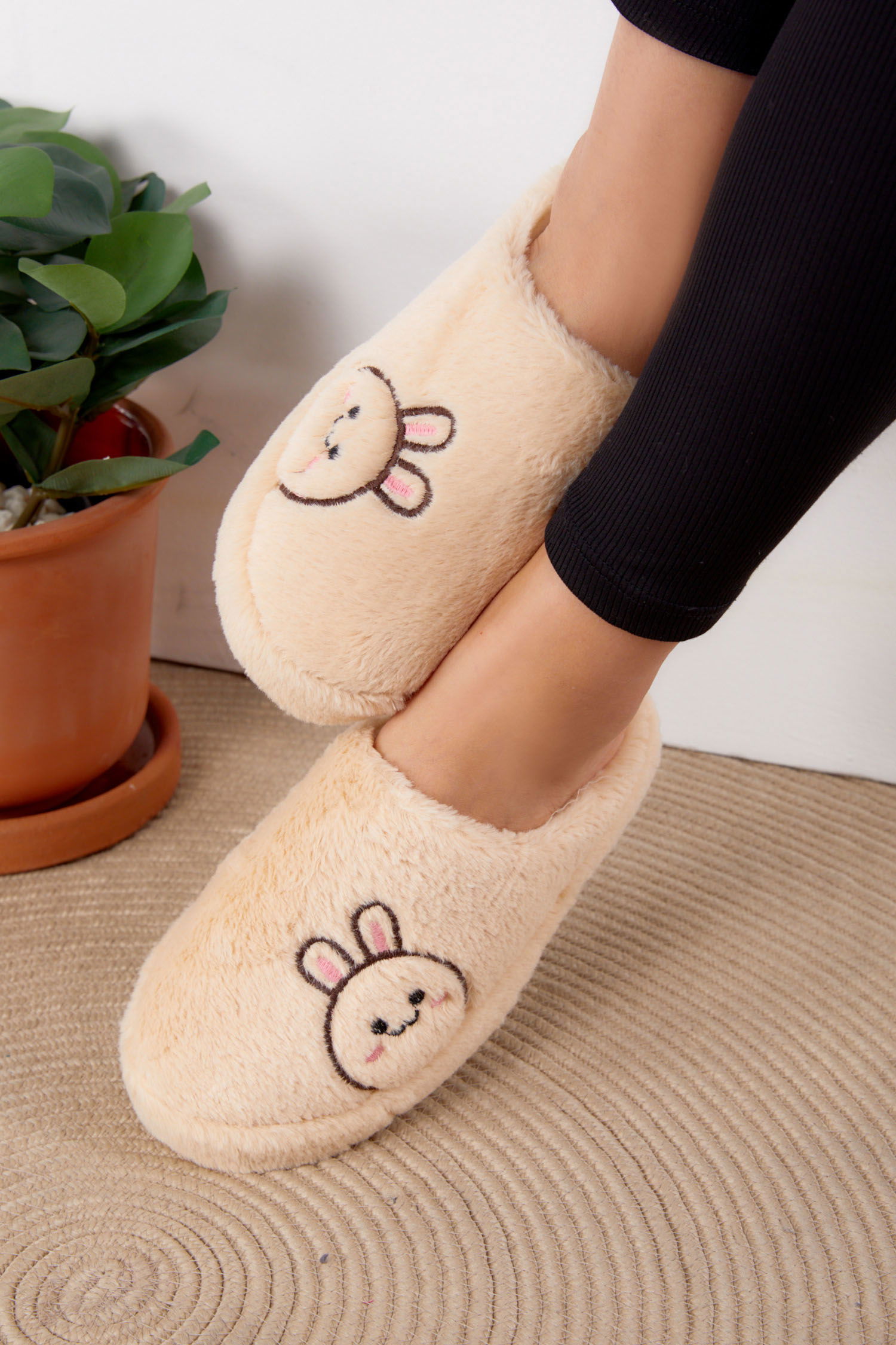 Kadın Krem Peluş Tavşanlı Ev Terliği - 26295 - 1