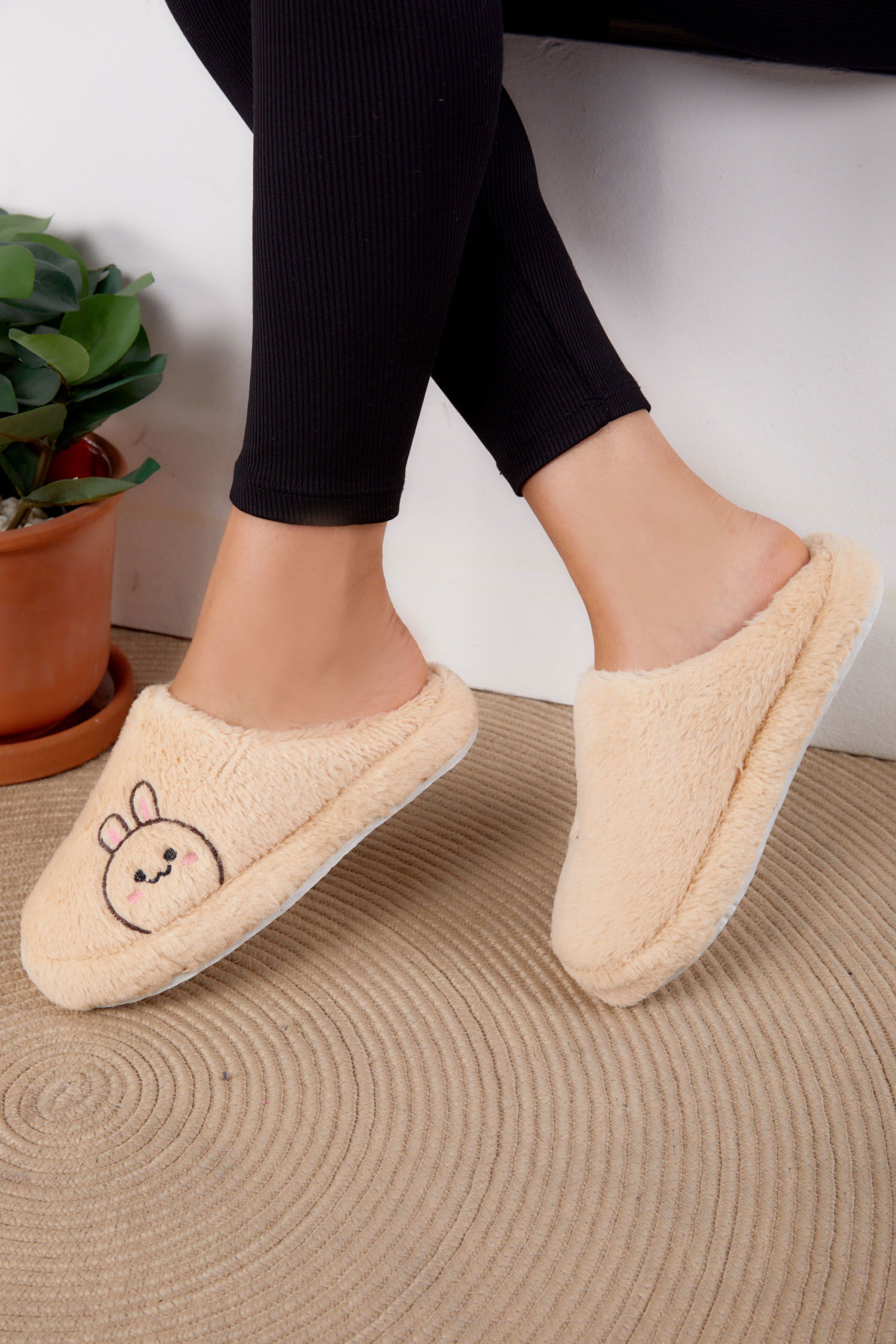 Kadın Krem Peluş Tavşanlı Ev Terliği - 26295 - 2