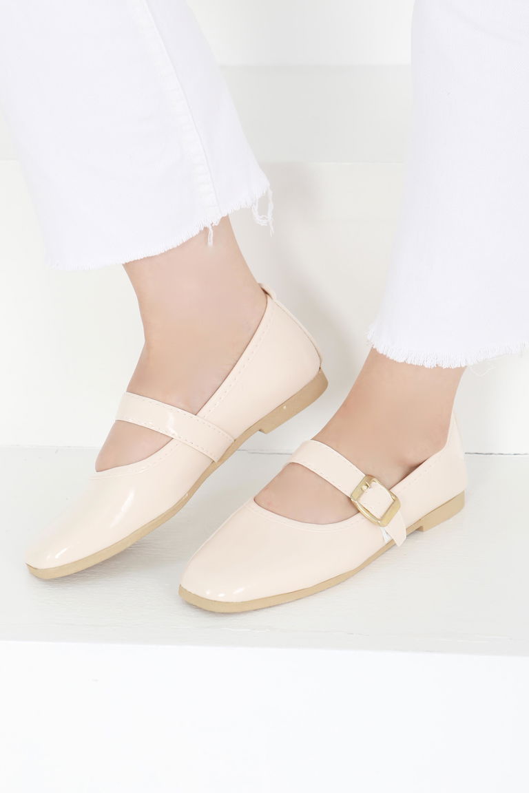 Kadın Krem Tokalı Babet - 27416 - TOFİSA