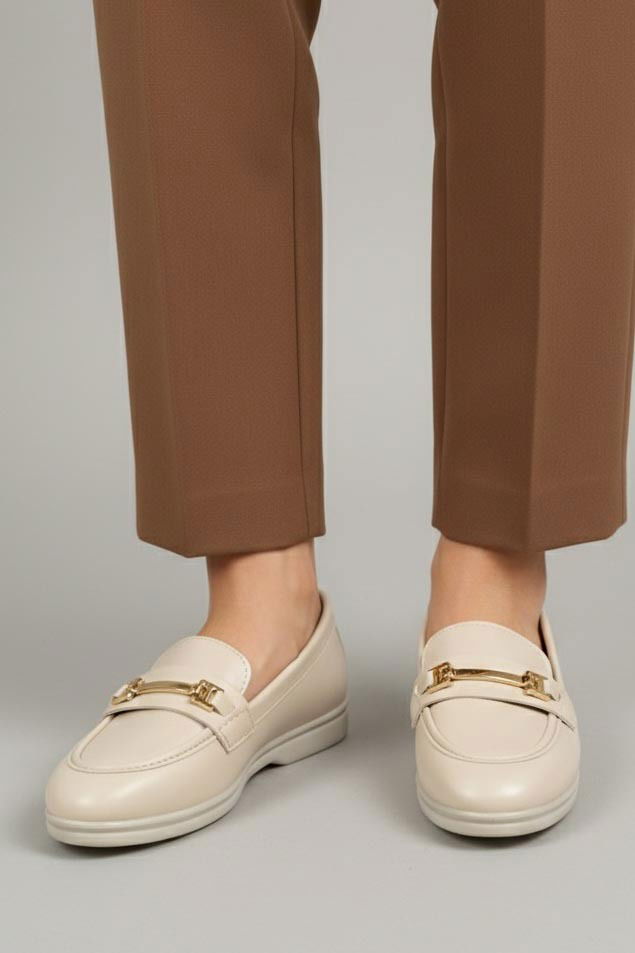 Kadın Krem Tokalı Cilt Babet - 27908-KREM - TOFİSA