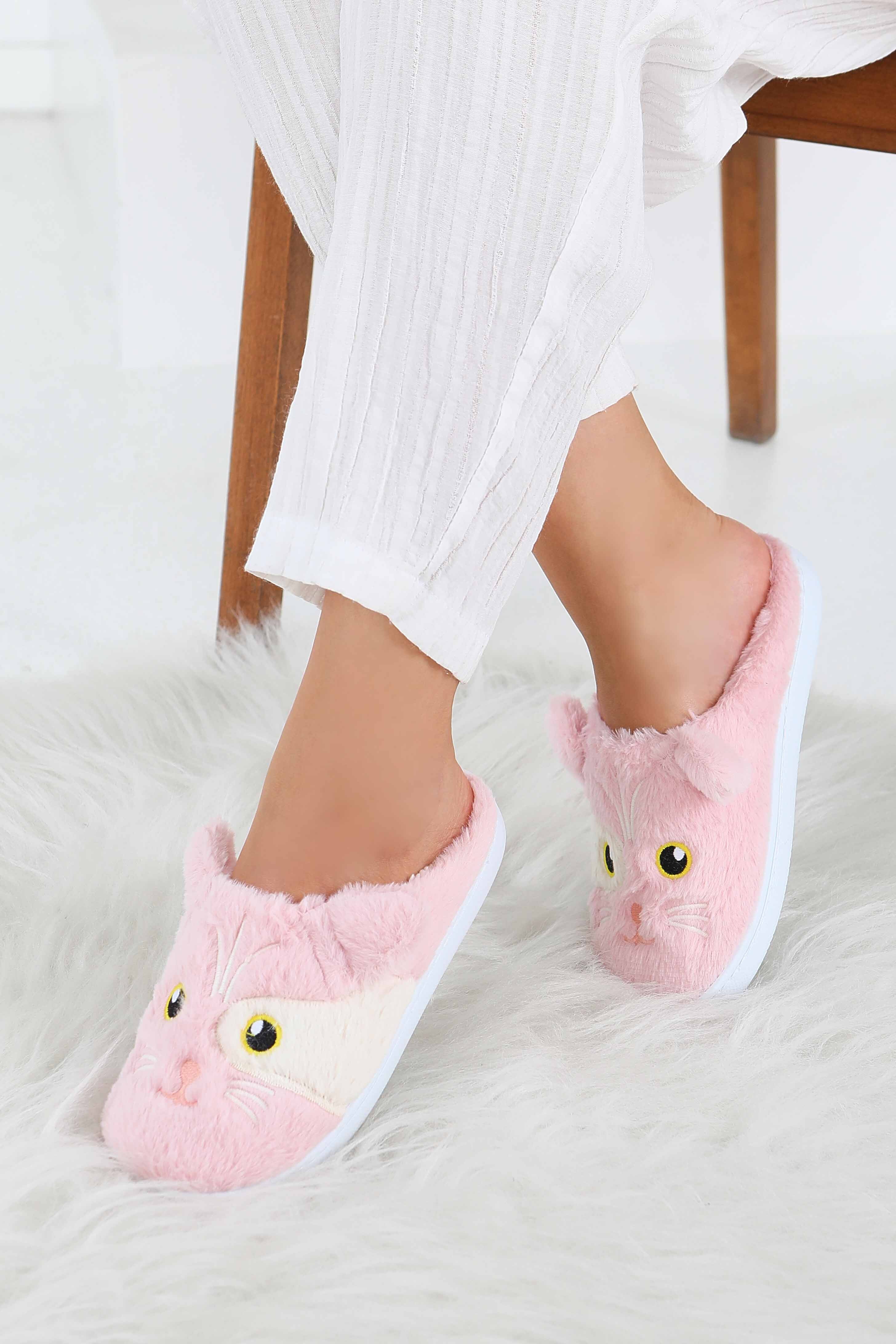 Kadın Pembe Kedi İşleme Detaylı Ev Terliği - 27778-PEMBE - 2