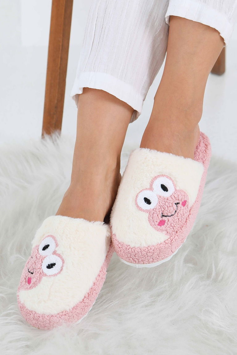 Kadın Pembe Kurbağa İşlemeli Ev Terliği - 27779-PEMBE - TOFİSA