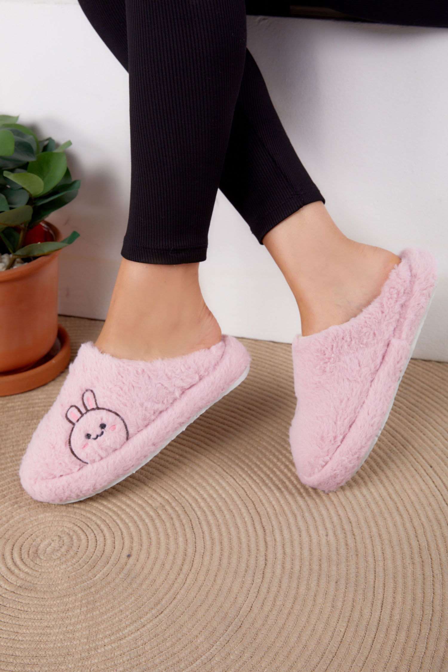 Kadın Pembe Peluş Tavşanlı Ev Terliği - 26295 - 2