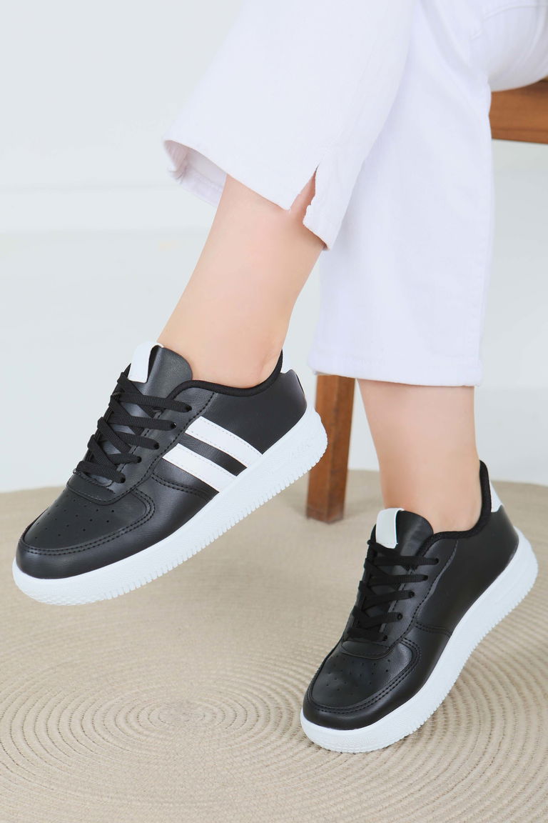 Kadın Siyah Beyaz AİR Spor Ayakkabı - 27474 - TOFİSA