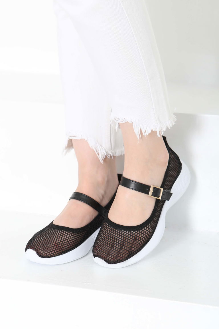 Kadın Siyah Beyaz Kemerli File Babet Ayakkabı - 27144 - TOFİSA