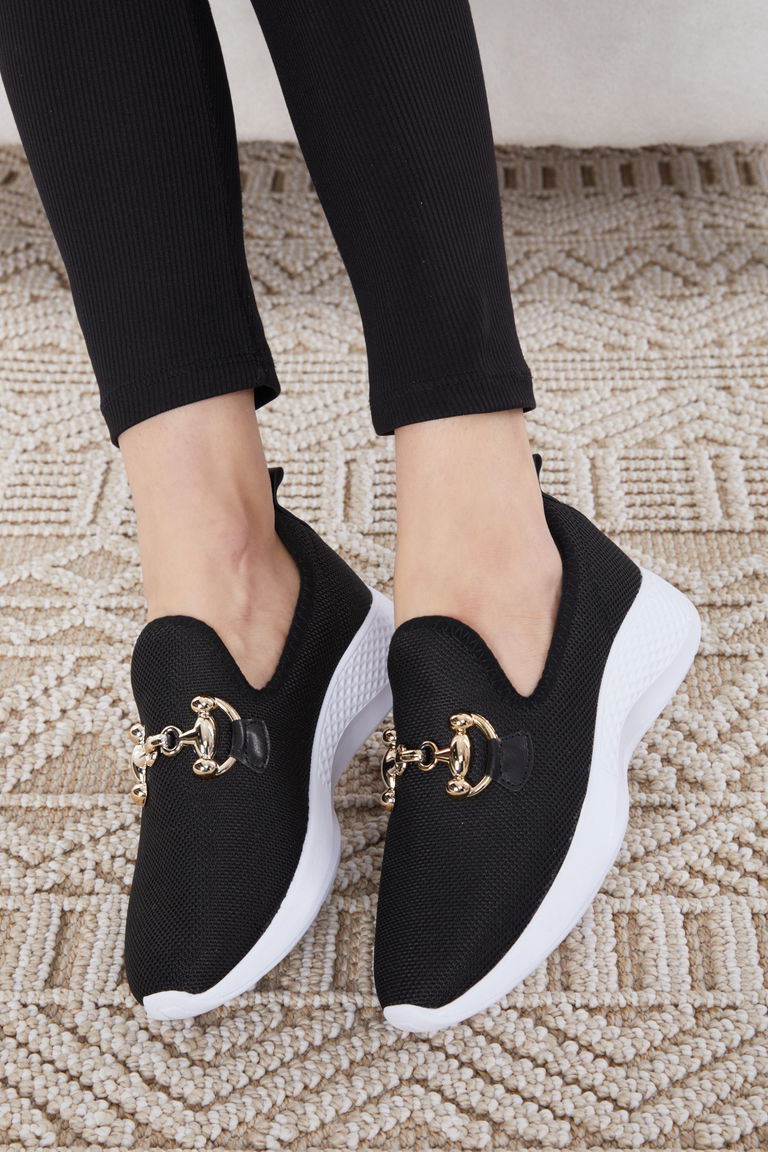 Kadın Siyah Beyaz Tokalı File Spor Ayakkabı - 27093 - TOFİSA