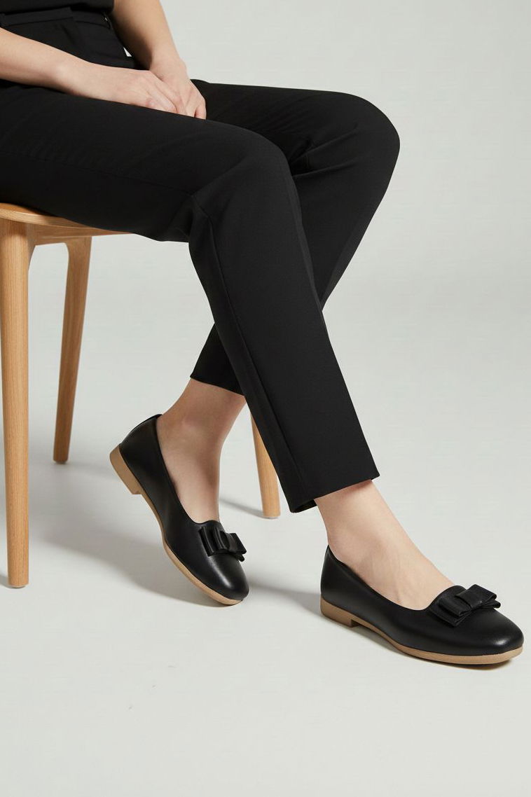 Kadın Siyah Fiyonk Detaylı Suni Deri Babet - 28195-SIYAH - 1